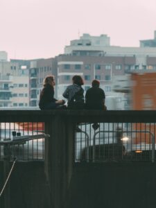 離婚後の友達との付き合い方について知りたいことは？
